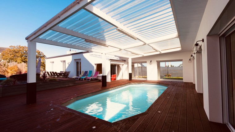 Contemporaine avec piscine !!!